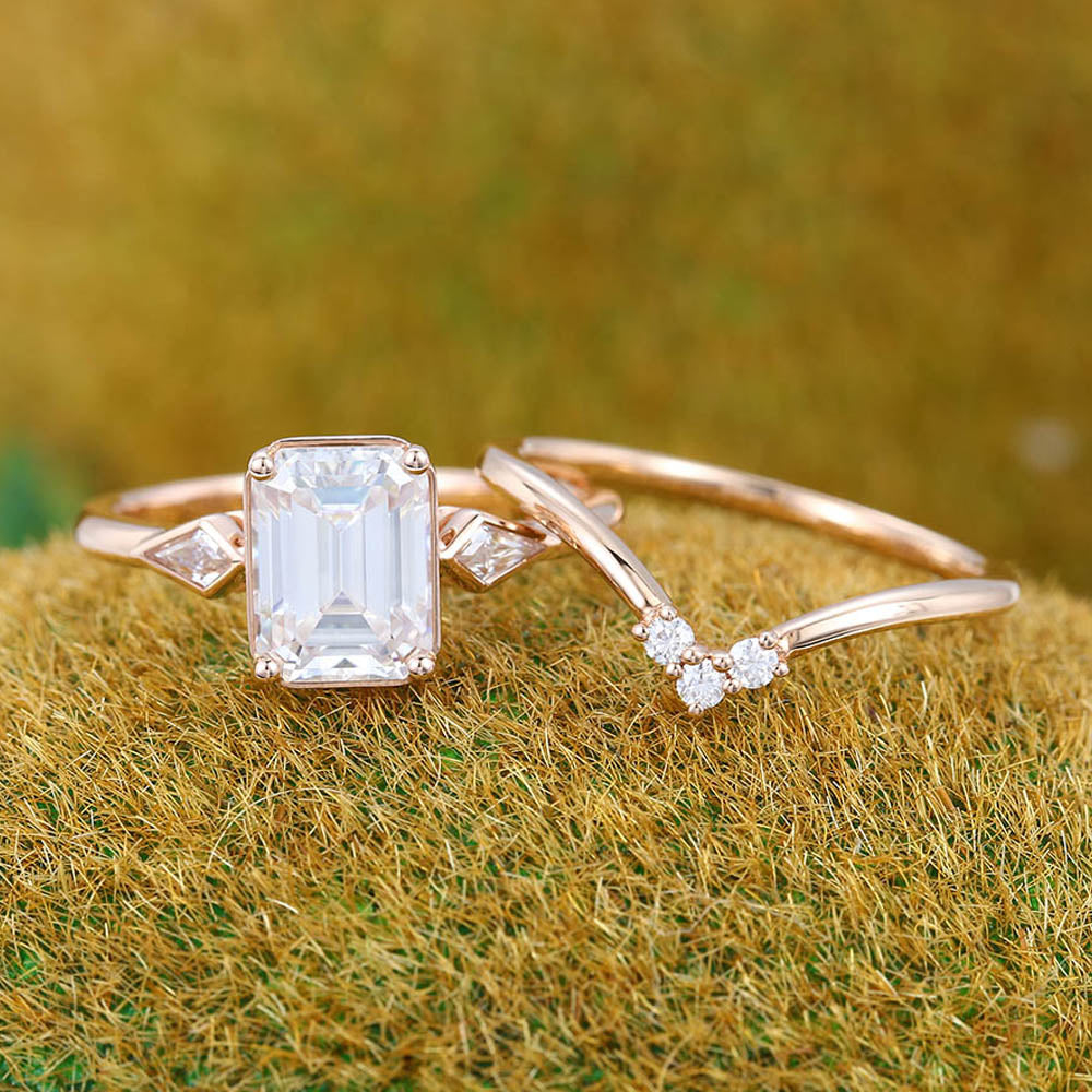 1.6CT Emerald Cut Moissanite Engagement Ring Set with Unique Kite & Round Accents