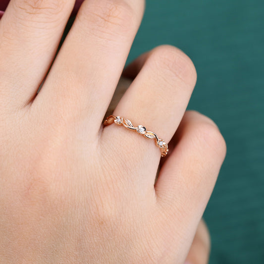 Nature Inspired Wedding Band Alternating Leaf & Moissanite Stackable Ring