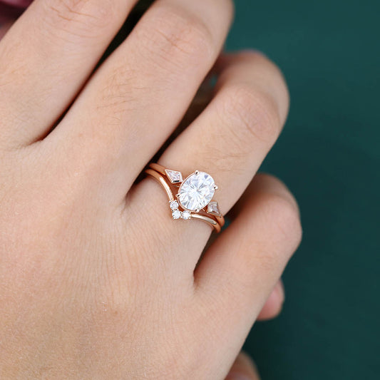 1.3CT Oval Cut Moissanite Engagement Ring Set with Petite Kite & Round Accents