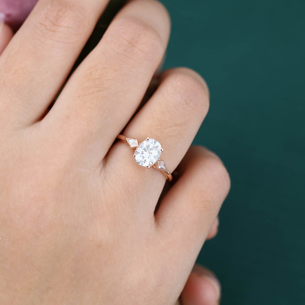 1.3CT Oval Cut Moissanite Engagement Ring with Bezel Kite Accent Stones