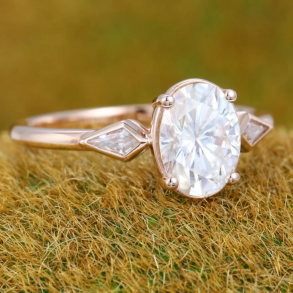 1.3CT Oval Cut Moissanite Engagement Ring with Bezel Kite Accent Stones