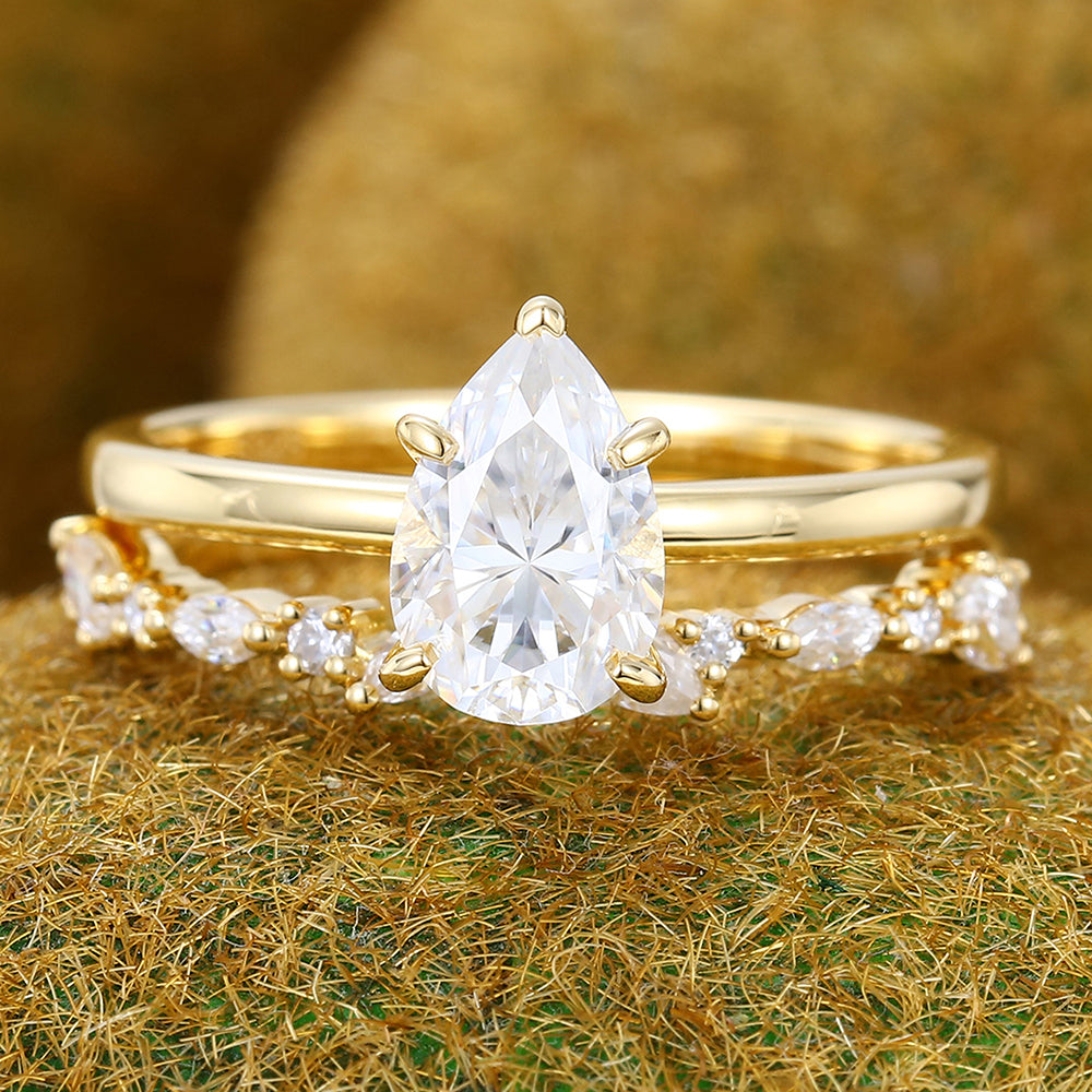 Pear Shape Moissanite Engagement Ring Set Classic Bridal Ring Set 2PCS