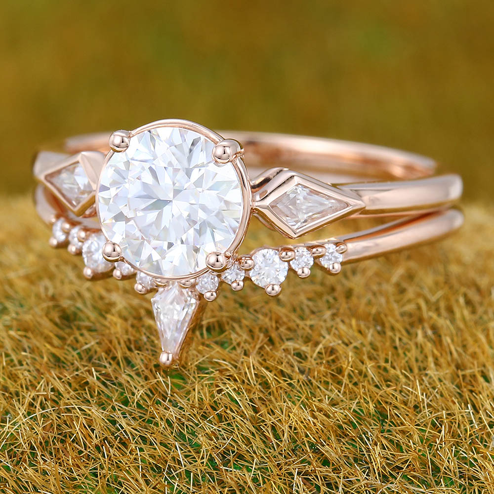 1CT Round Cut Moissanite Engagement Ring Set with Petite Moissanite Accents