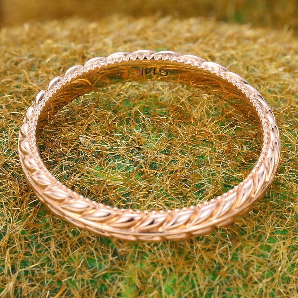 Solid Wedding Band Vintage Leaf Engraved Nature-Inspired Ring