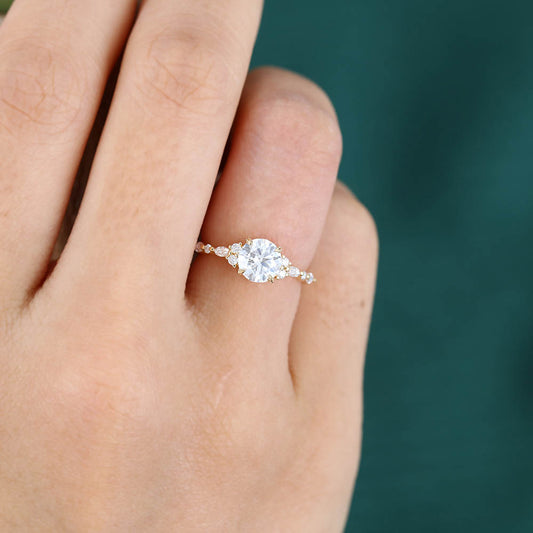 Unique Leaf Prongs Design 1CT Round Cut Moissanite Cluster Engagement Ring