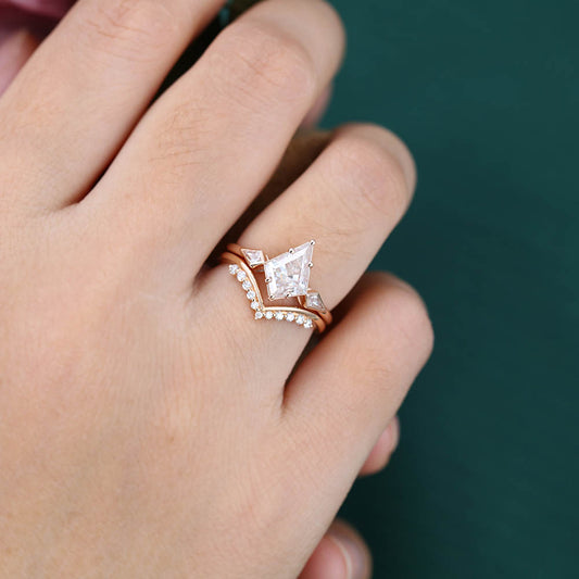 1.5CT Kite Shaped Moissanite Engagement Ring Set with Petite Round Moissanite Accent Bridal Band