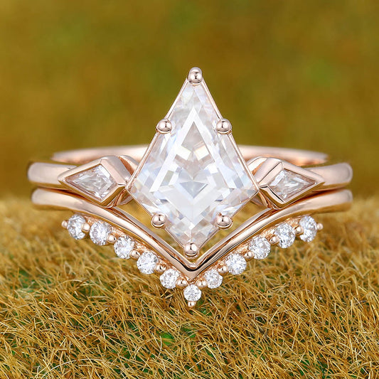 1.5CT Kite Shaped Moissanite Engagement Ring Set with Petite Round Moissanite Accent Bridal Band