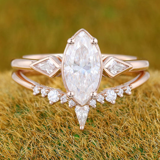 1CT Marquise Cut Moissanite Engagement Ring Set with Petite Moissanite Accents