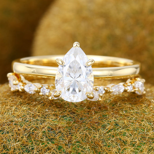 Pear Shape Moissanite Engagement Ring Set Classic Bridal Ring Set 2PCS