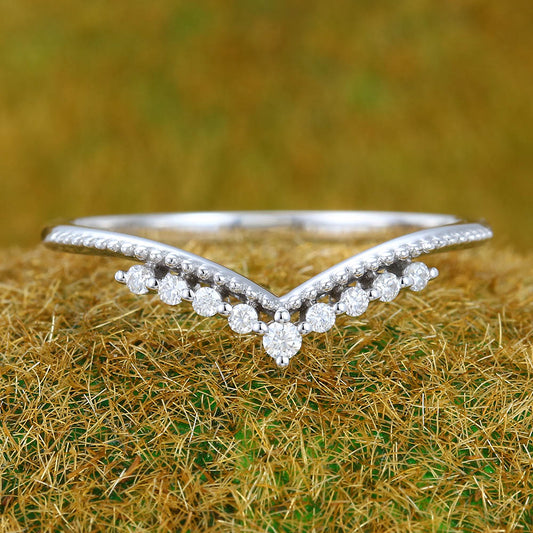 Petite Round Moissanite Curved Wedding Band with Milgrain Detailing